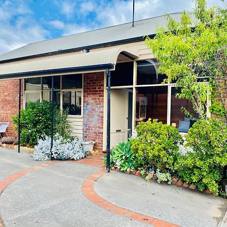 The Morrison Stables Appartement Geelong Buitenkant foto